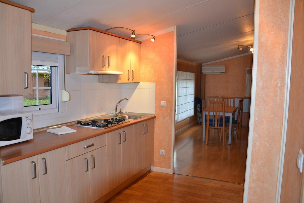 Camping Fuentes Blancas Burgo エクステリア 写真