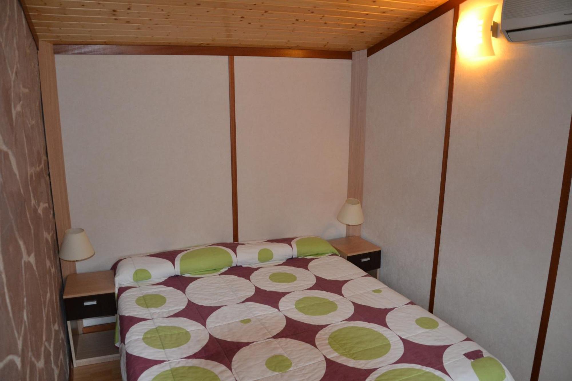 ホテル Camping Fuentes Blancas Burgo 部屋 写真