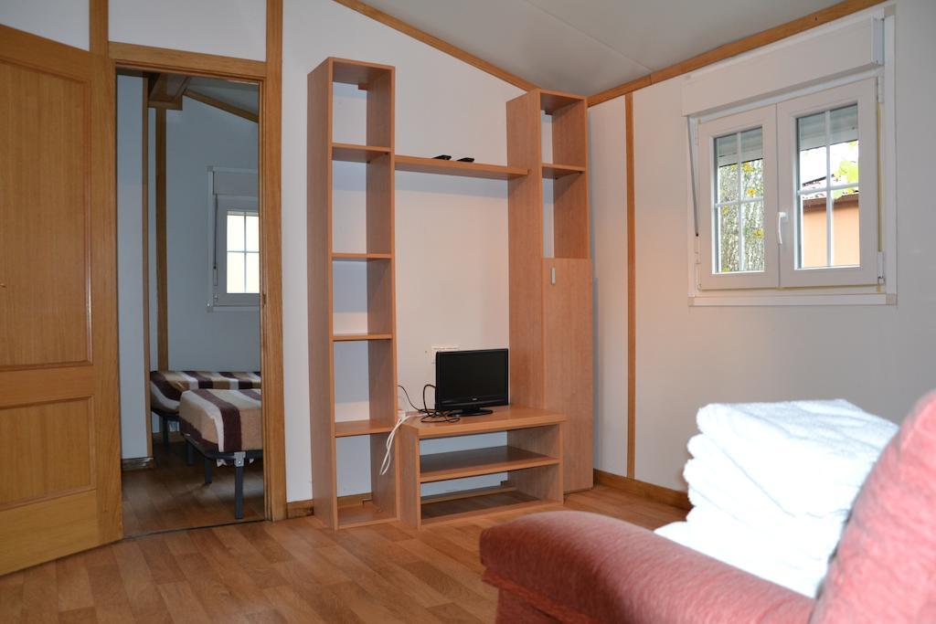 Camping Fuentes Blancas Burgo 部屋 写真