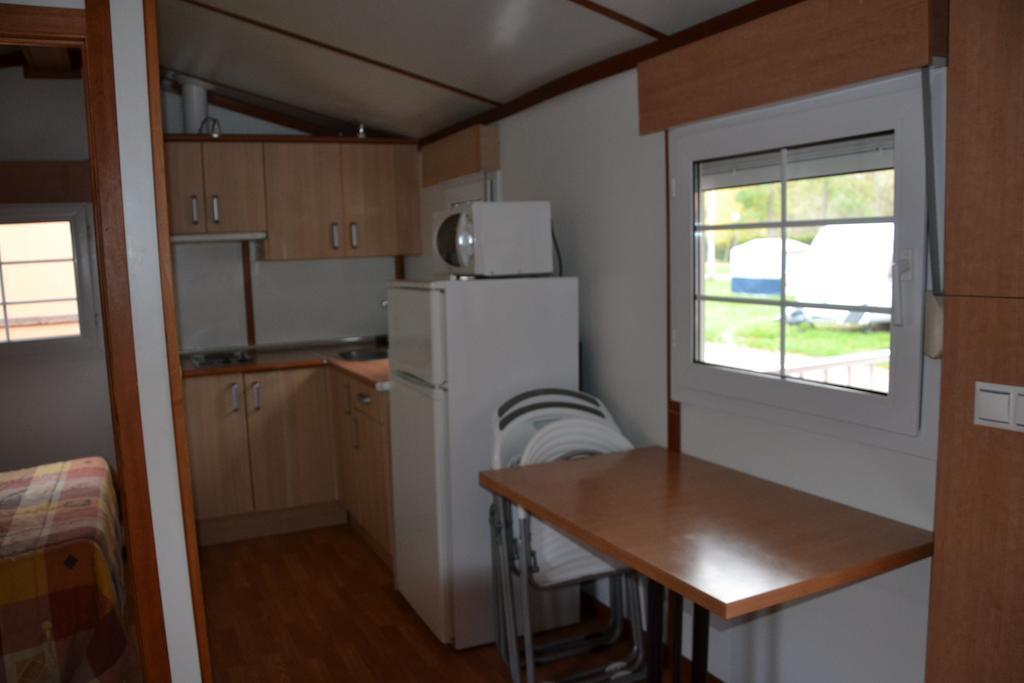 Camping Fuentes Blancas Burgo 部屋 写真
