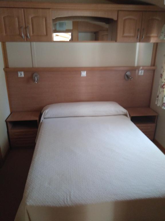 Camping Fuentes Blancas Burgo エクステリア 写真
